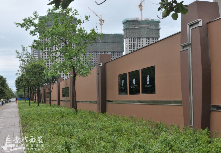 牛逼围墙-时尚长安|荣耀西安网|西安论坛-爱西安