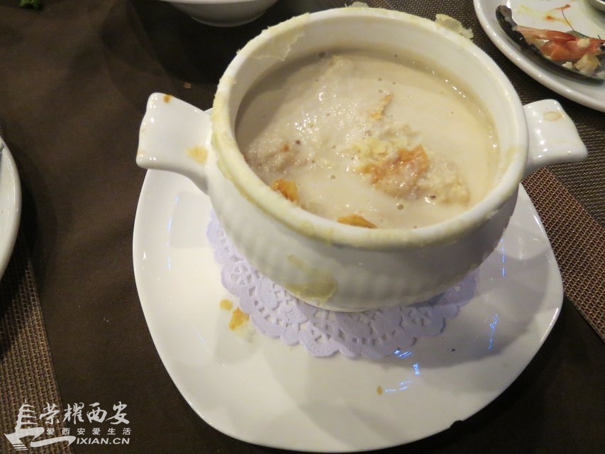 巧达海鲜面包汤_海鲜忌濂汤_海鲜大餐图片
