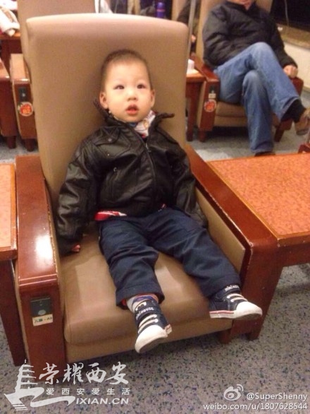 奶奶外婆都是潮童杀手,哈哈!-古城杂谈|荣耀西