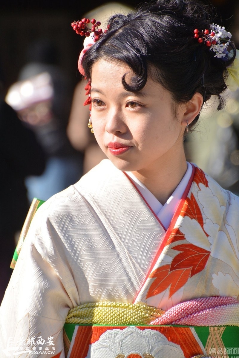 直击日本青年男女庆祝成人礼 妹子们丑得惊人