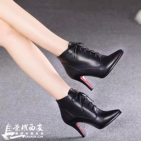 <em>今年女鞋</em>什么<em>流行趋势</em>?别再老土啦!亲,快来看