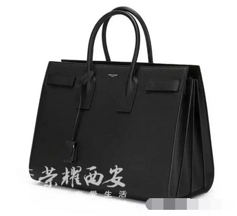 这个秋天最美的男士包款都在这里了-血拼一族