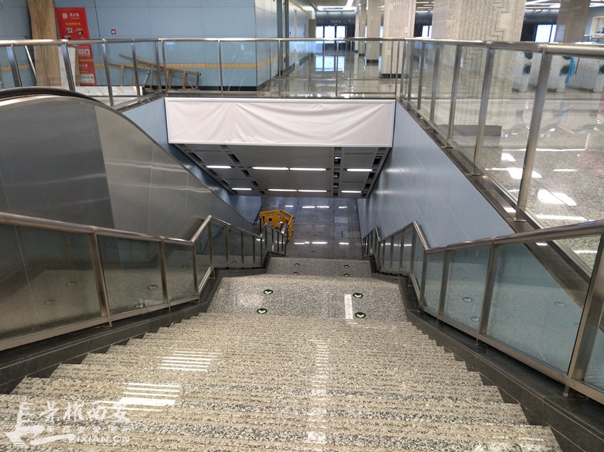 地铁三号线(务庄,国际港务区,双寨,新筑,保税区