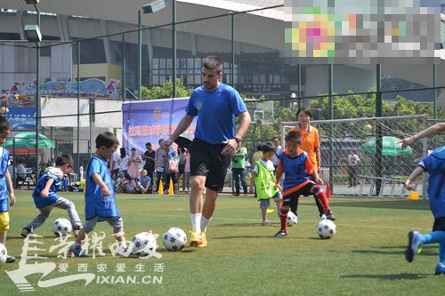 拉玛U9、U13足球队火热招募开启,每位喜爱足