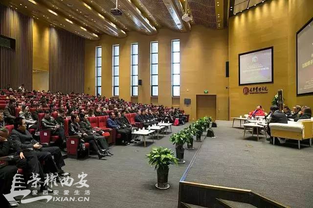 不忘本来 吸收外来 开创未来--专家学者共探互