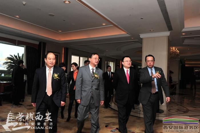 西安综合保税区上海物流分拨中心签约