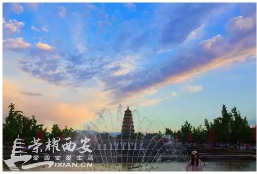 连连看相中了西安这条街,小游戏带动大产业!